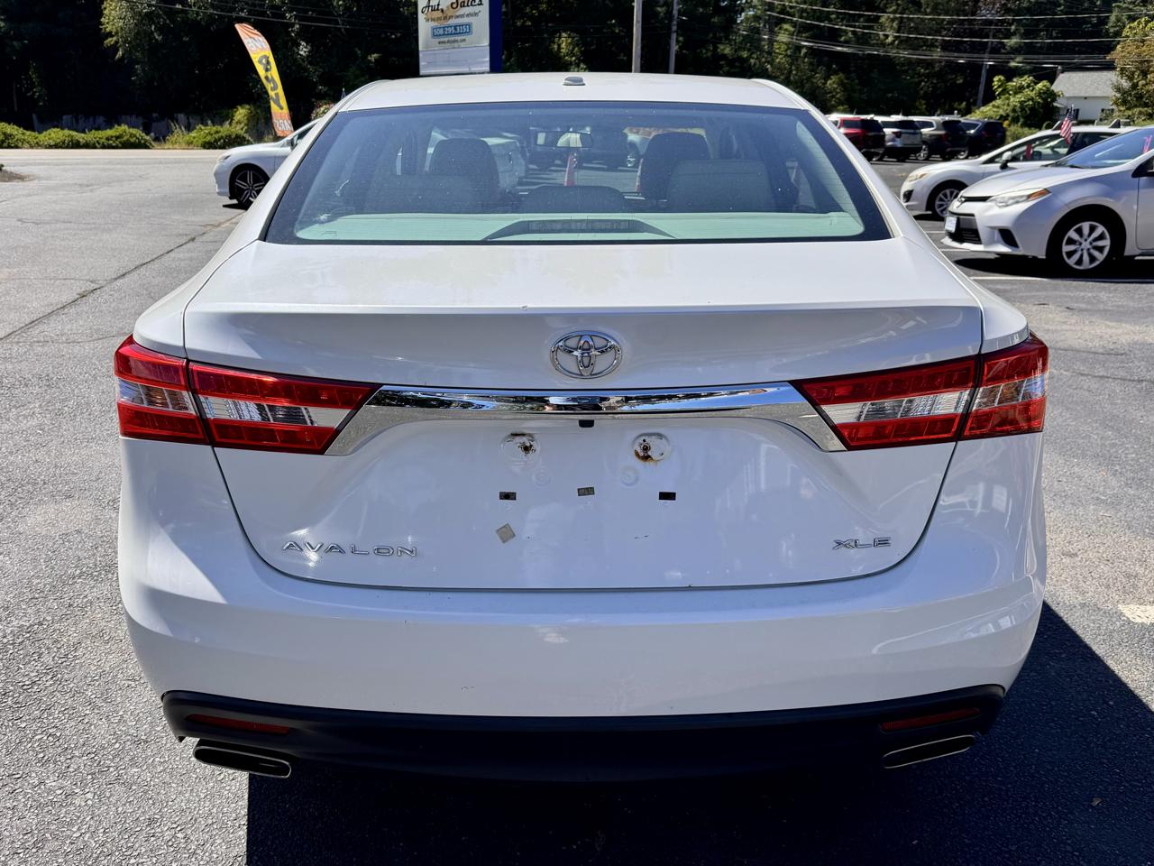 Toyota Avalon 4dr Sdn XLE Touring (Natl) 2015