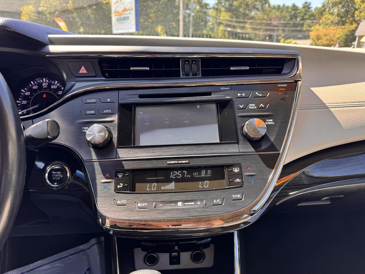 Toyota Avalon 4dr Sdn XLE Touring (Natl) 2015