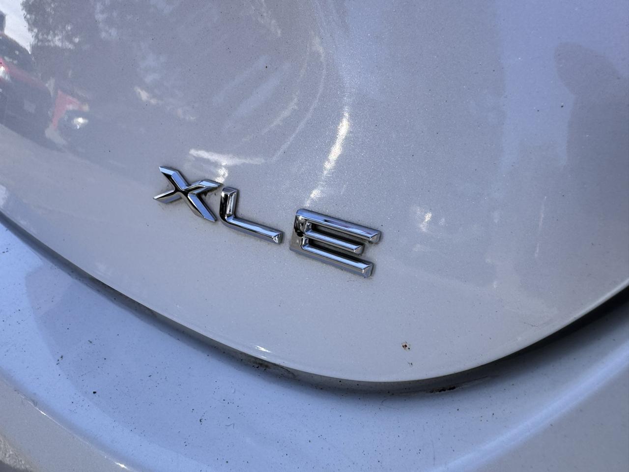 Toyota Avalon 4dr Sdn XLE Touring (Natl) 2015
