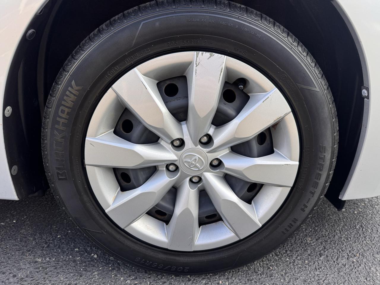 Toyota Corolla 4dr Sdn CVT LE Premium (Natl) 2014