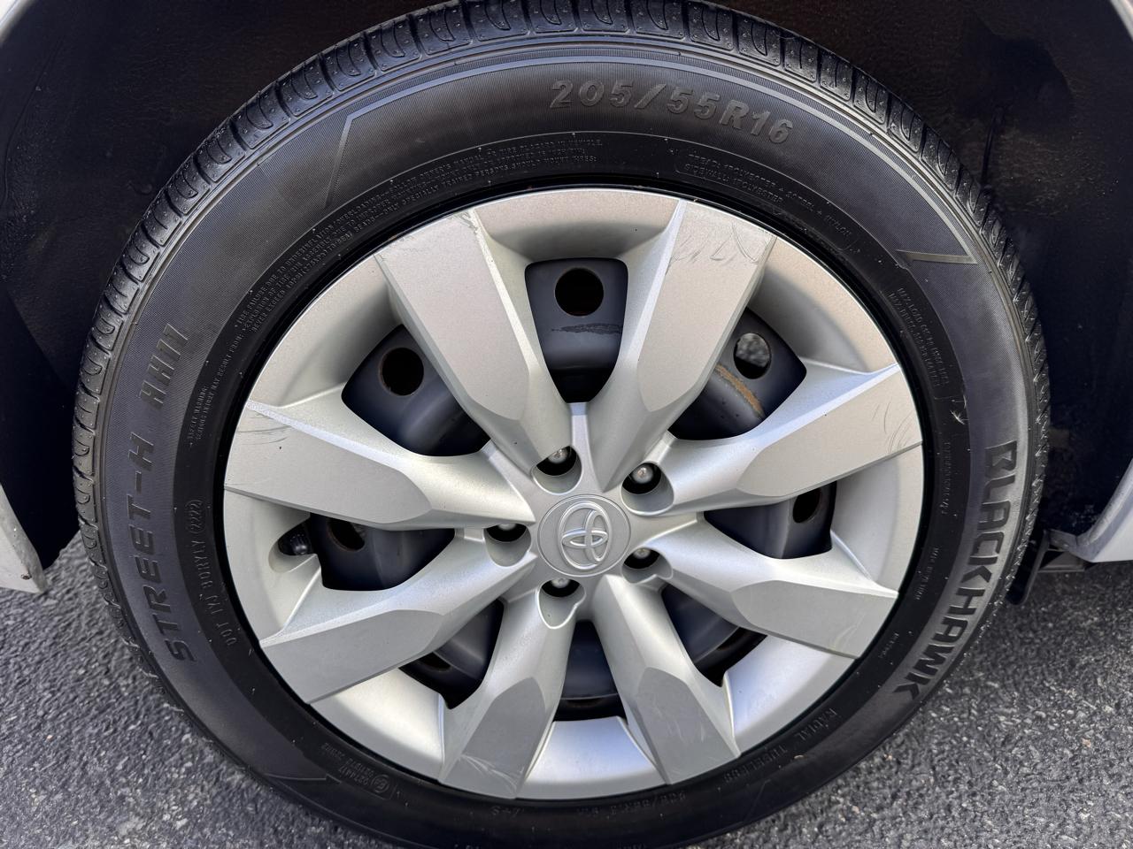 Toyota Corolla 4dr Sdn CVT LE Premium (Natl) 2014
