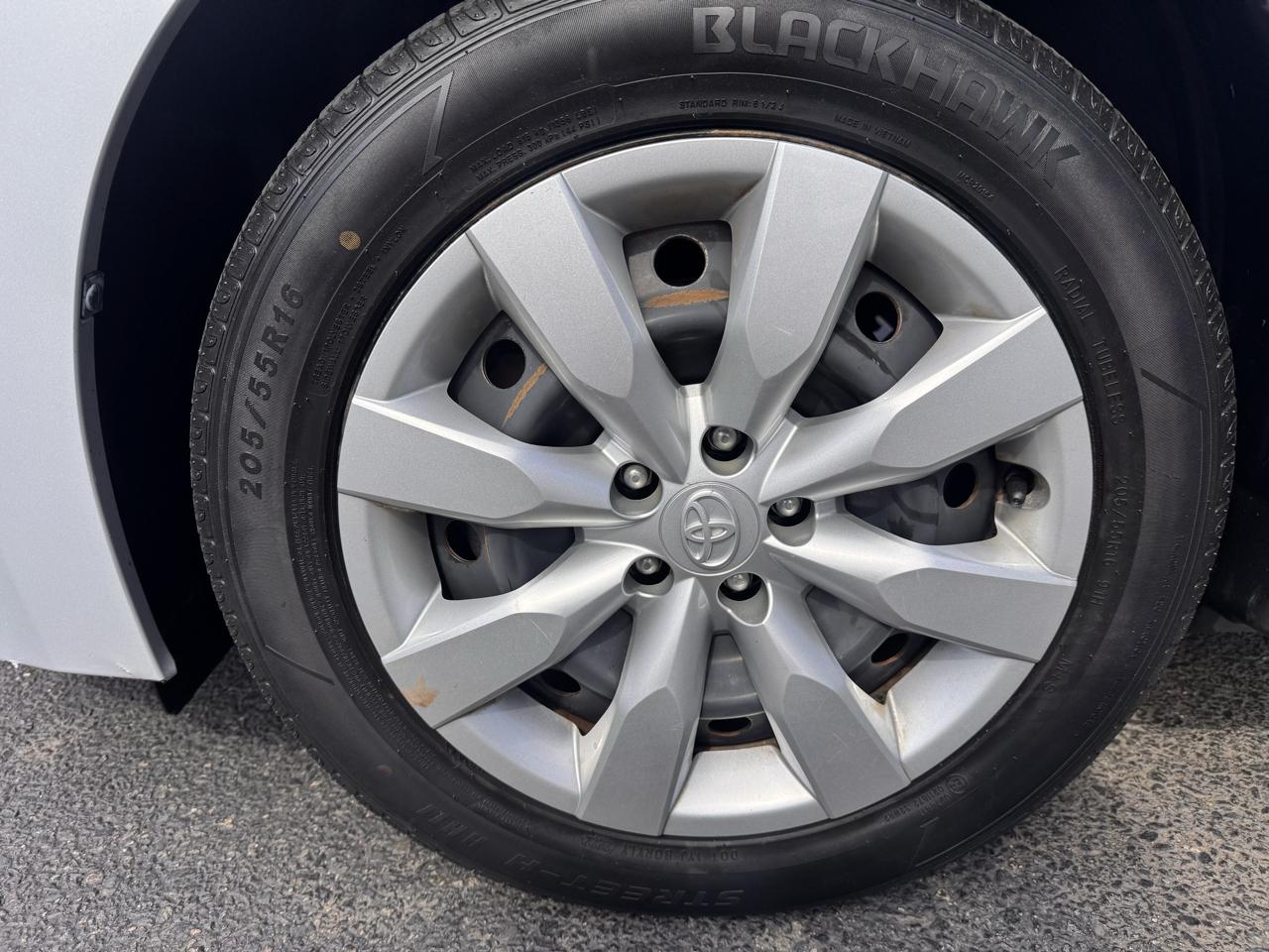 Toyota Corolla 4dr Sdn CVT LE Premium (Natl) 2014