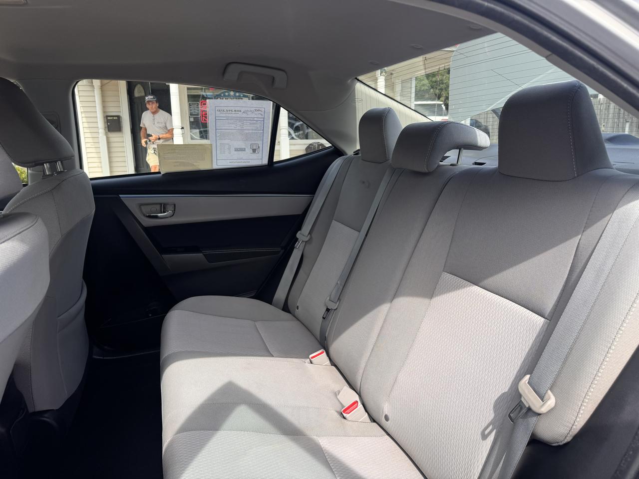 Toyota Corolla 4dr Sdn CVT LE Premium (Natl) 2014
