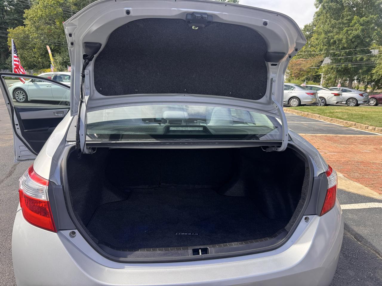 Toyota Corolla 4dr Sdn CVT LE Premium (Natl) 2014