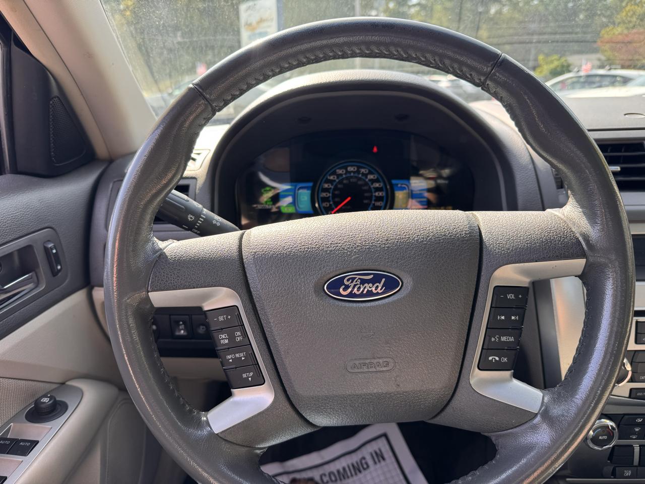 Ford Fusion 4dr Sdn Hybrid FWD 2011