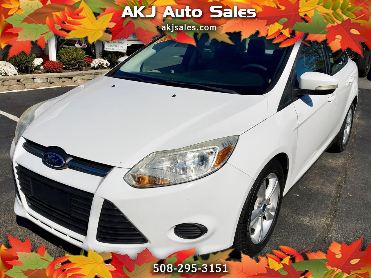 2013 Ford Focus 4dr Sdn SE