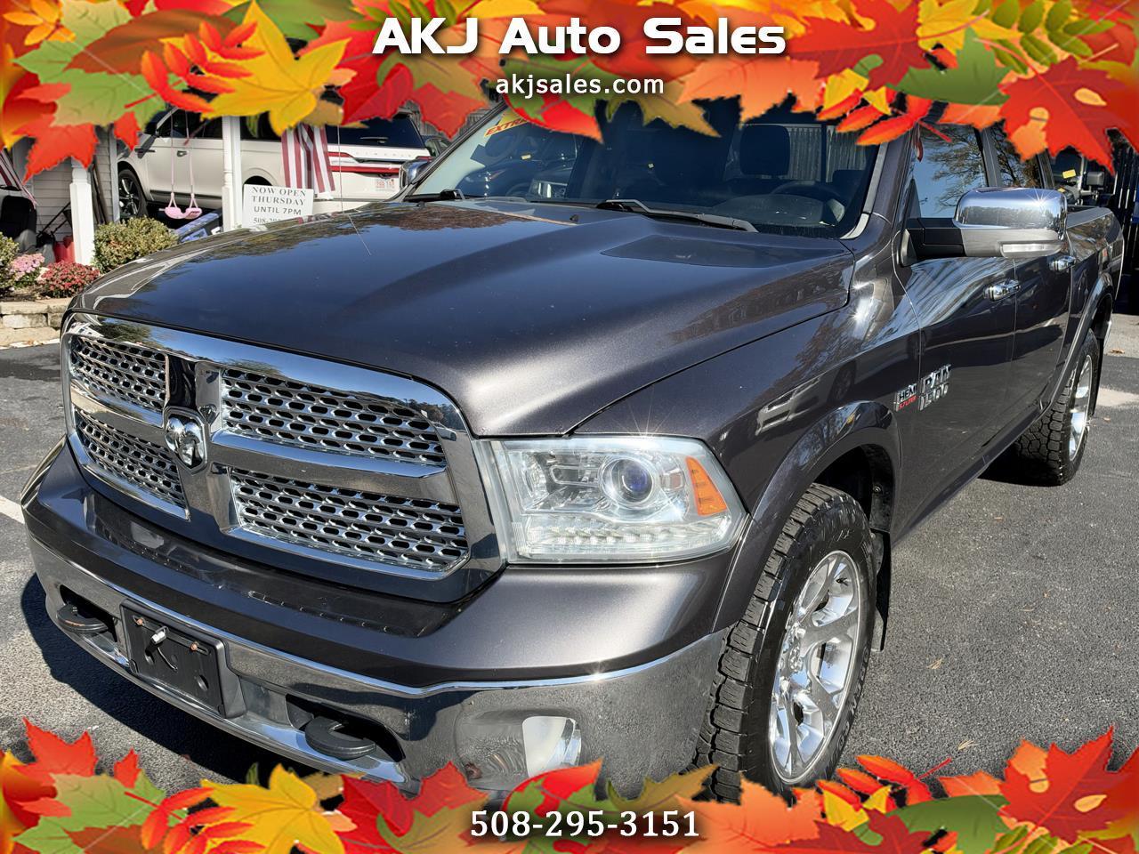 2016 RAM 1500 4WD Crew Cab 140.5" Laramie