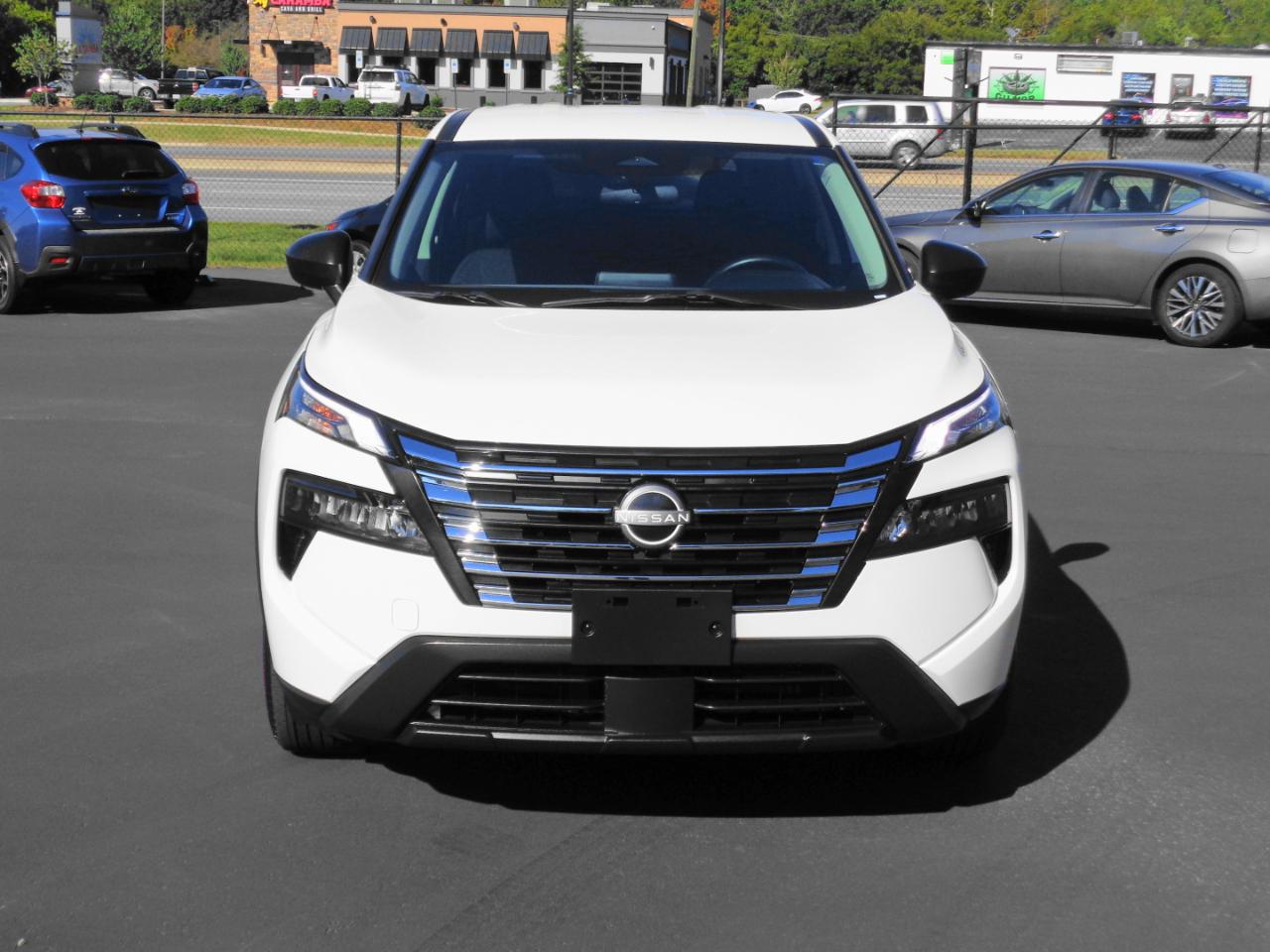 Nissan Rogue FWD S 2024