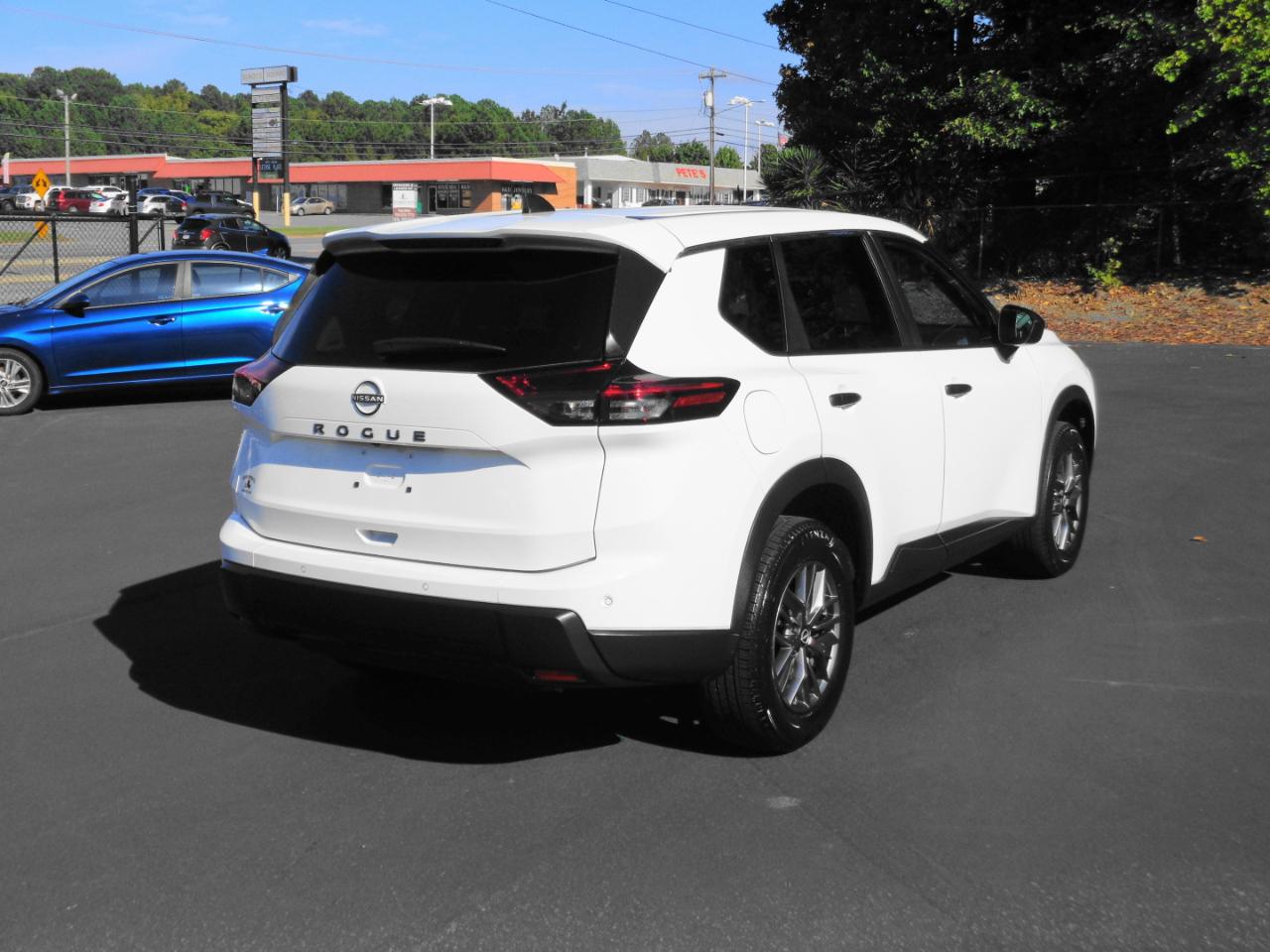 Nissan Rogue FWD S 2024