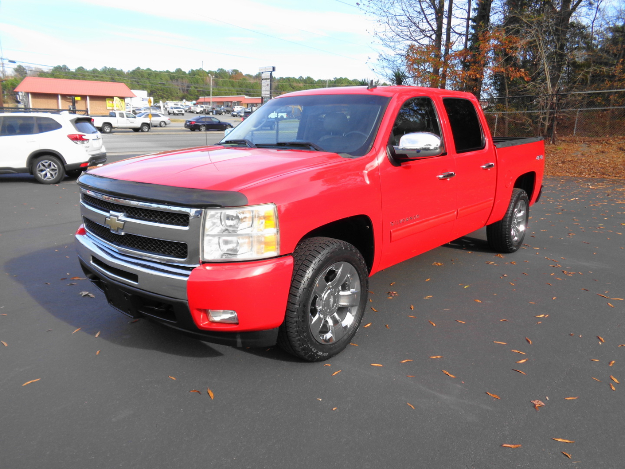 2011 Chevrolet Silverado 1500 4WD Crew Cab 143.5" LT
