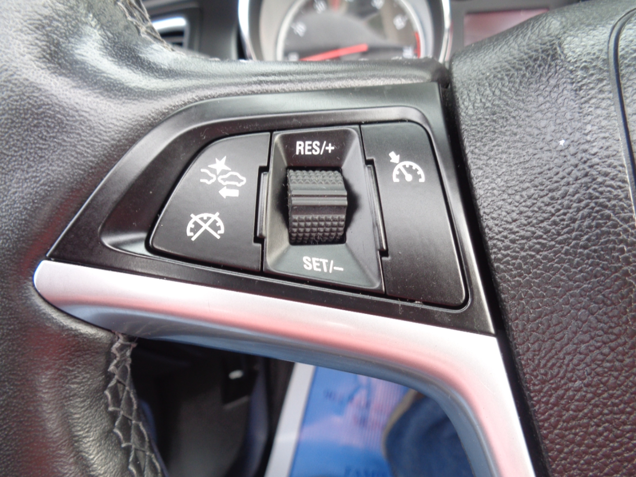 Buick Cascada 2dr Conv Premium 2017