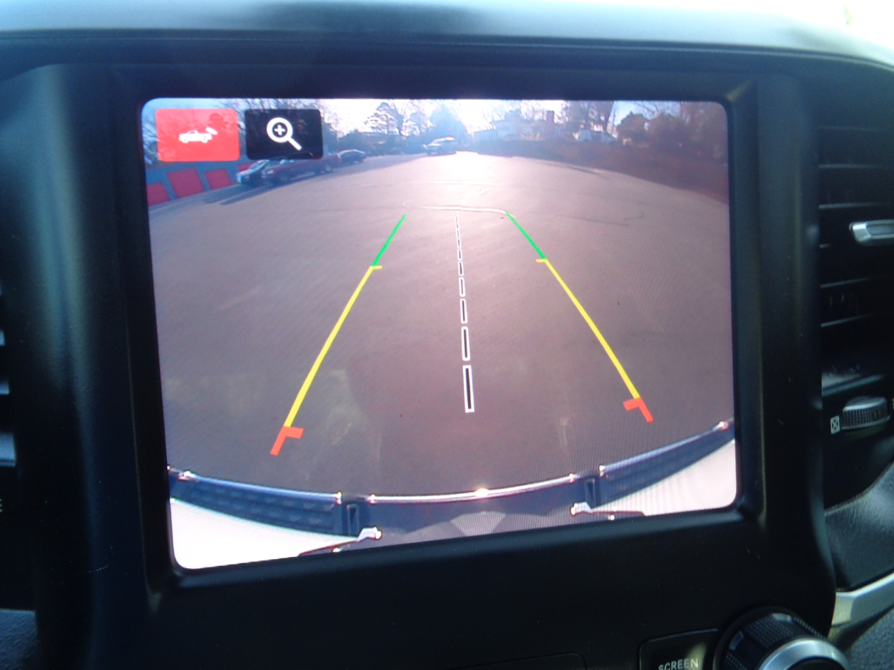 RAM 1500 Big Horn 4x4 Crew Cab 5'7" Box 2022