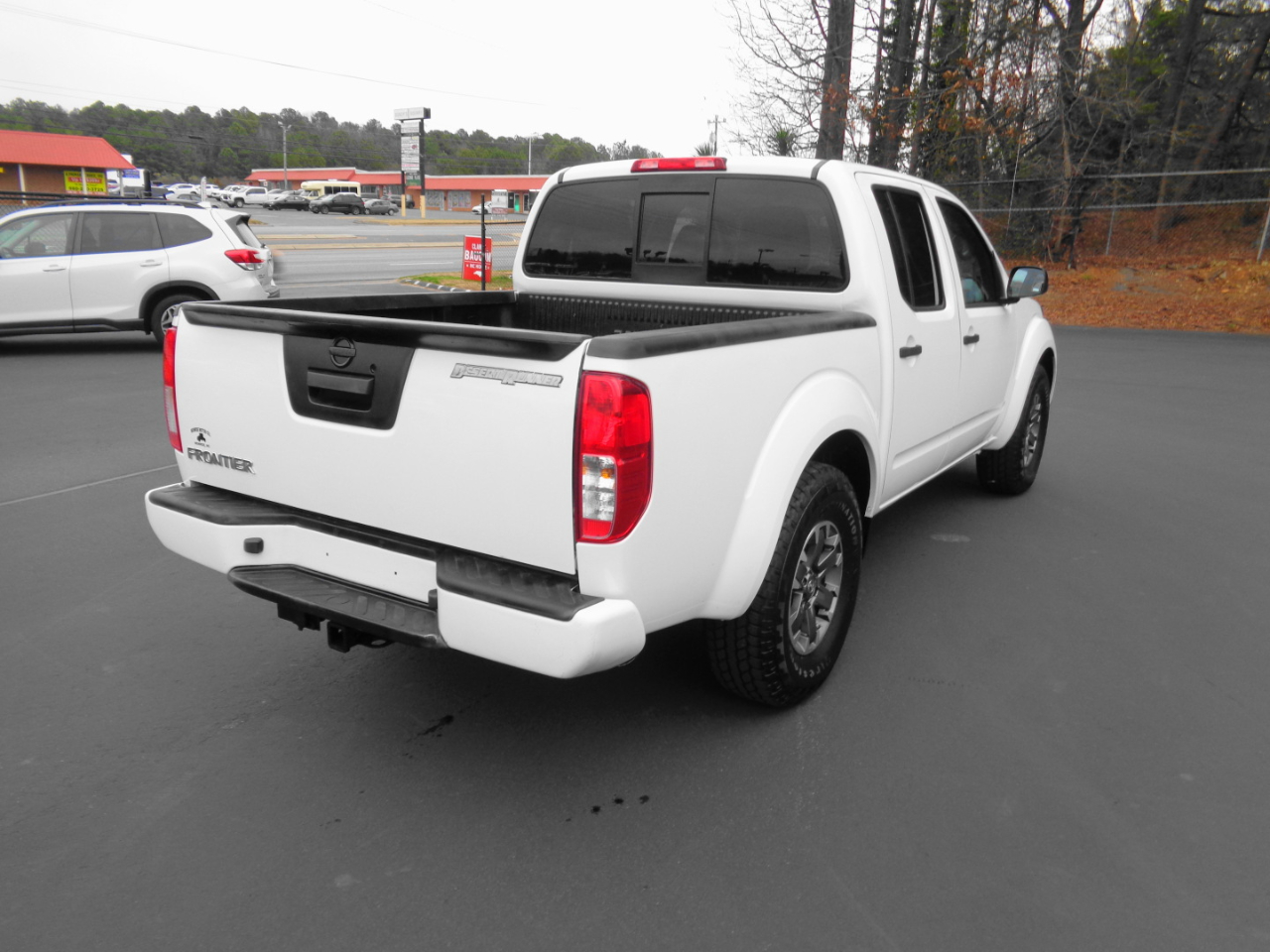 Nissan Frontier 2WD Crew Cab SWB Auto Desert Runner 2014