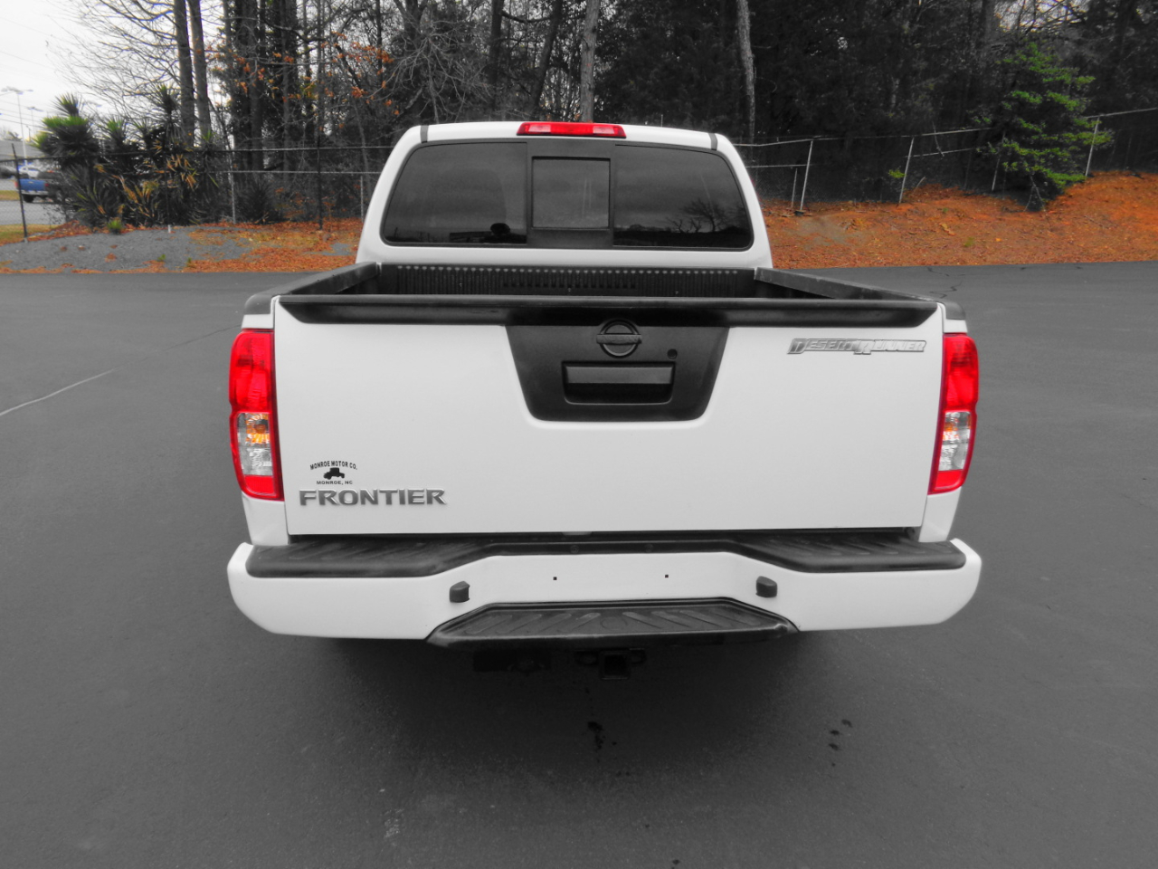 Nissan Frontier 2WD Crew Cab SWB Auto Desert Runner 2014