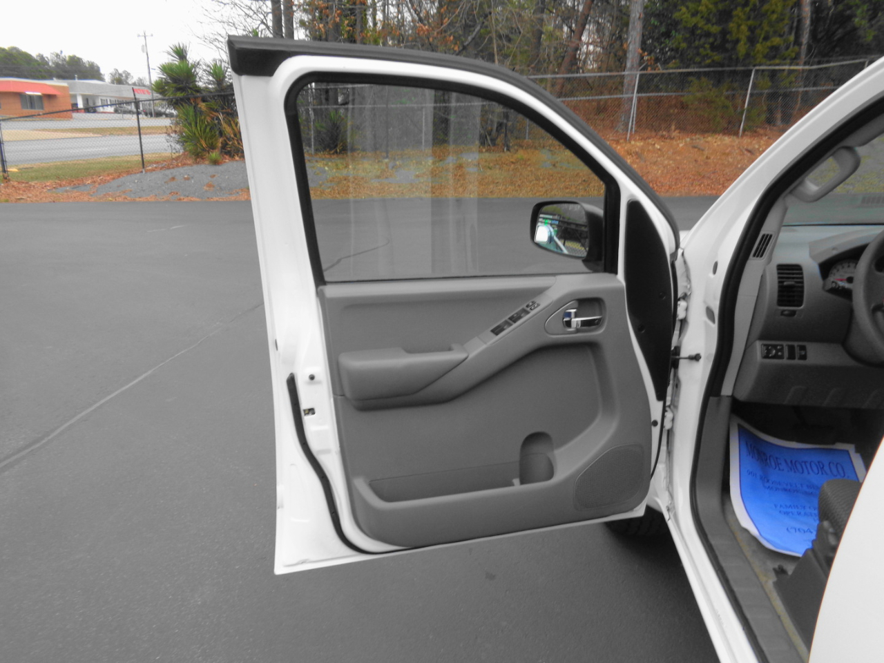 Nissan Frontier 2WD Crew Cab SWB Auto Desert Runner 2014