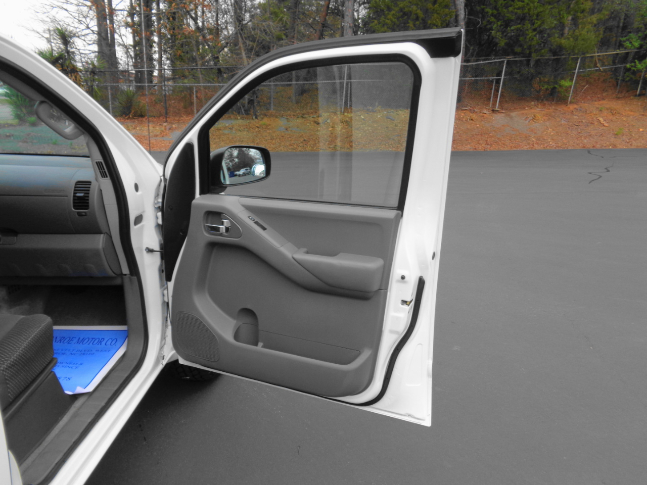 Nissan Frontier 2WD Crew Cab SWB Auto Desert Runner 2014