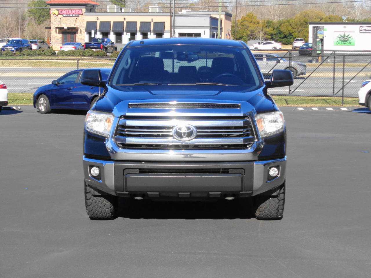 Toyota Tundra 4WD TRD Pro CrewMax 5.5' Bed 5.7L FFV (Natl) 2017