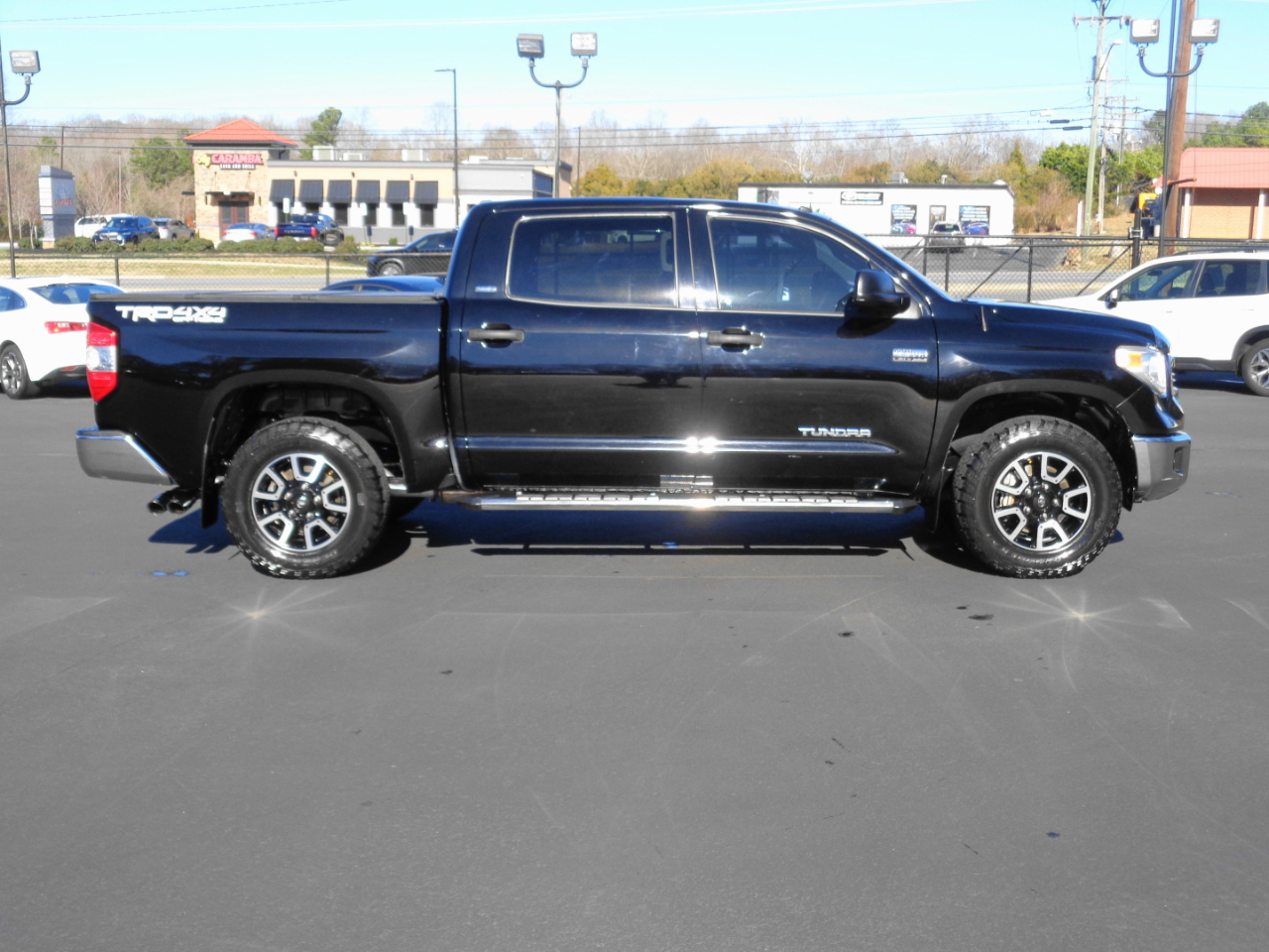 Toyota Tundra 4WD TRD Pro CrewMax 5.5' Bed 5.7L FFV (Natl) 2017