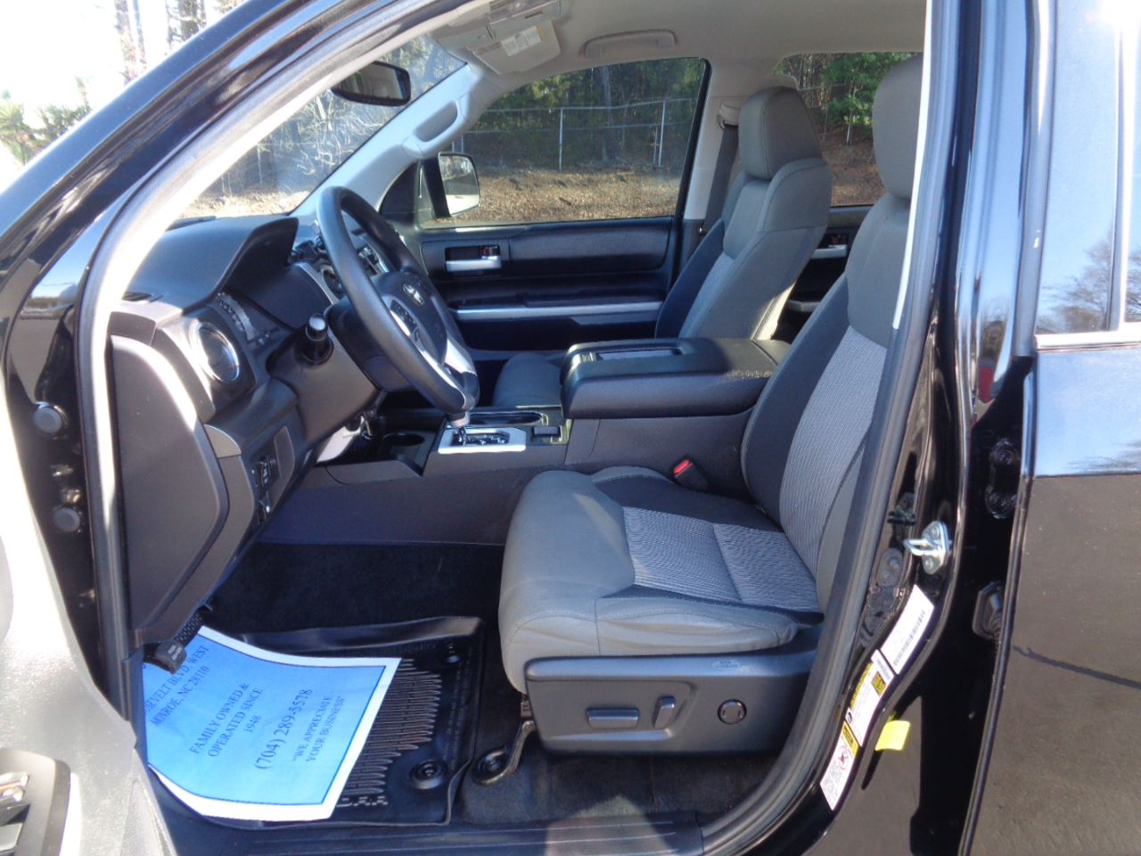 Toyota Tundra 4WD TRD Pro CrewMax 5.5' Bed 5.7L FFV (Natl) 2017