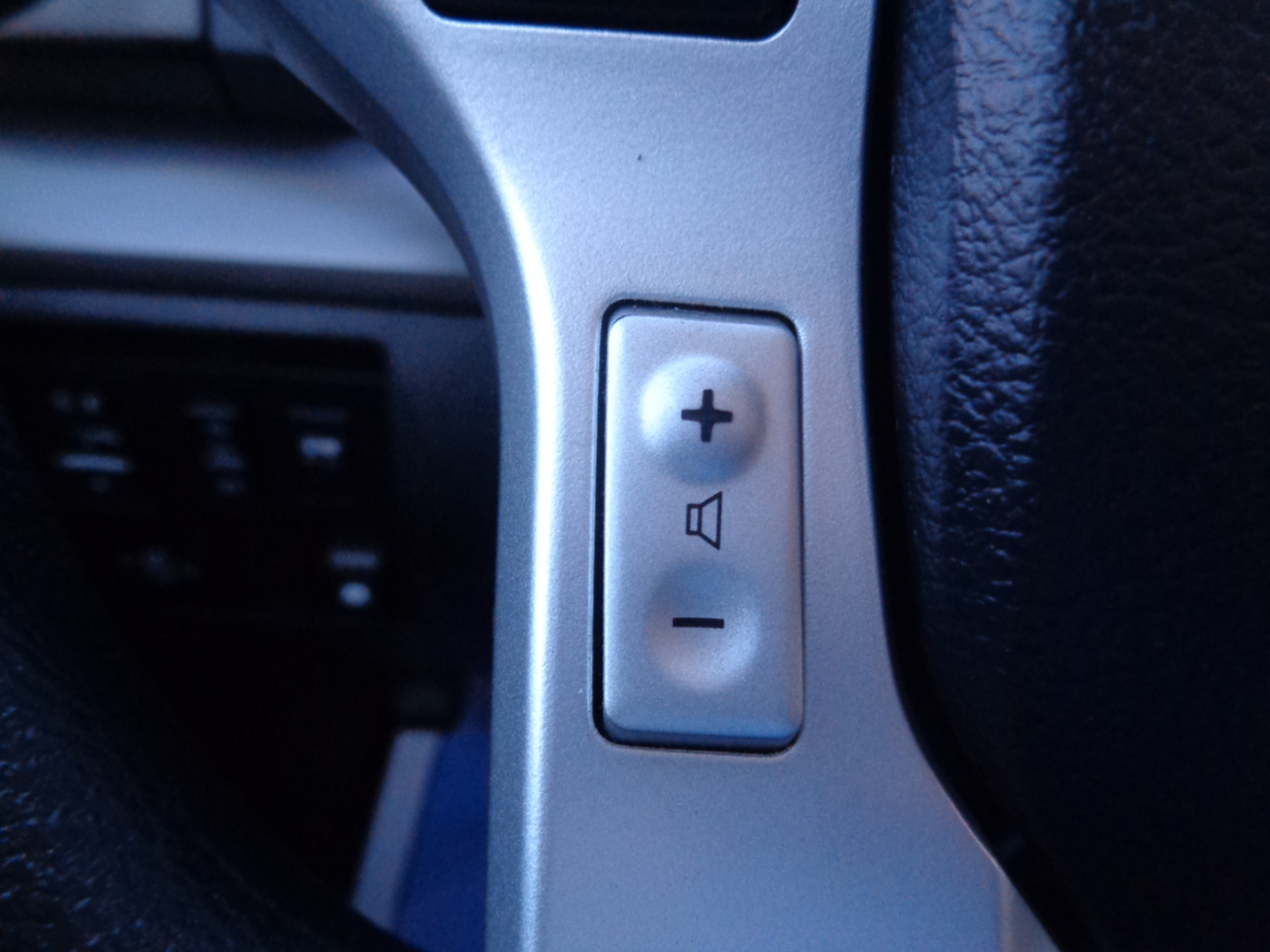 Toyota Tundra 4WD TRD Pro CrewMax 5.5' Bed 5.7L FFV (Natl) 2017