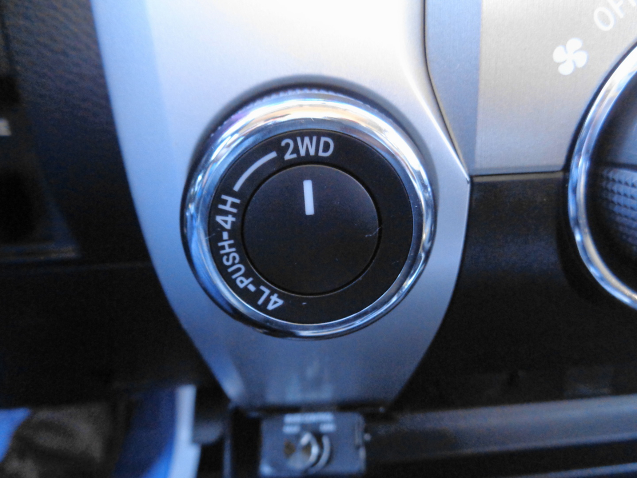 Toyota Tundra 4WD TRD Pro CrewMax 5.5' Bed 5.7L FFV (Natl) 2017