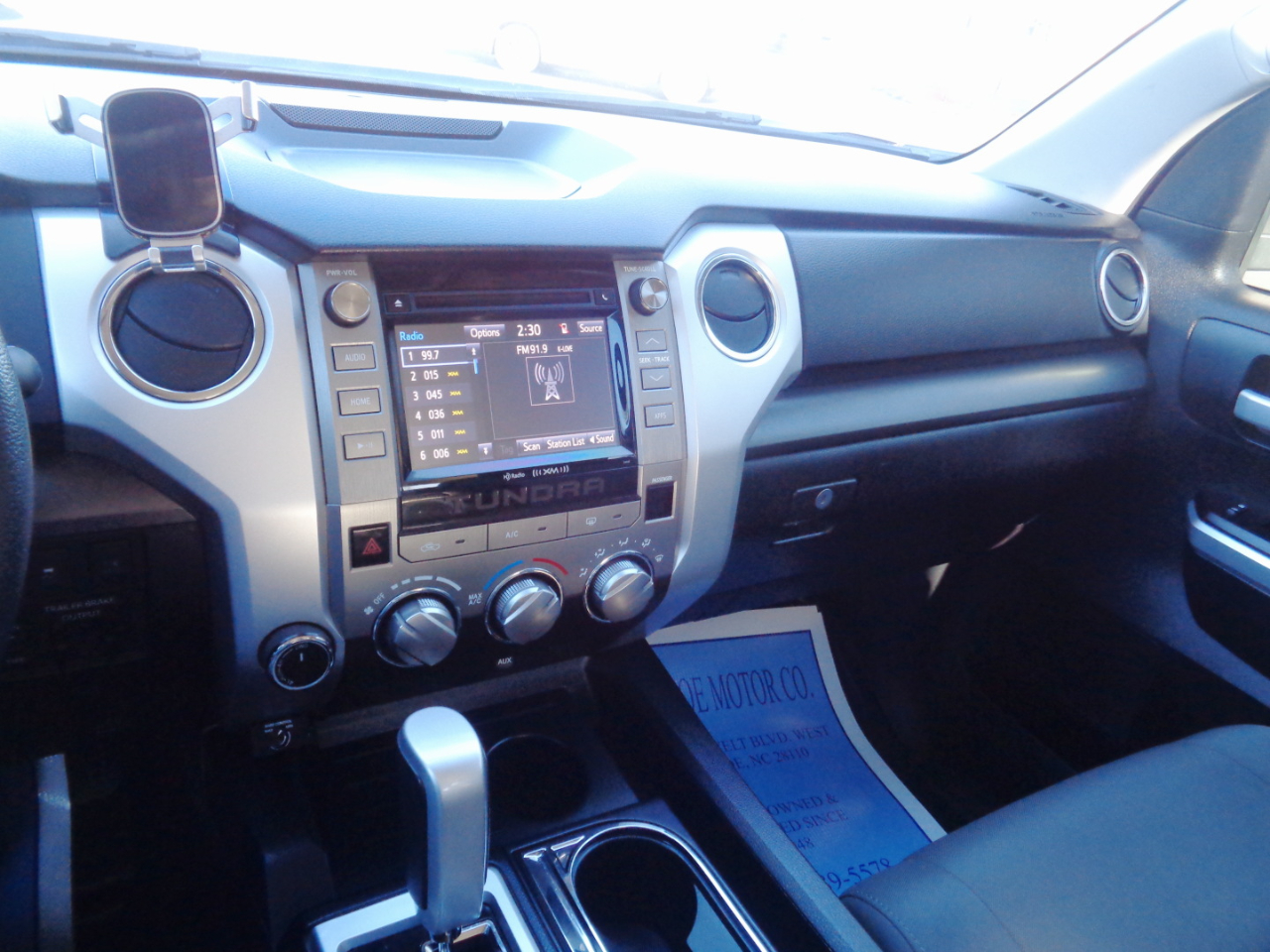 Toyota Tundra 4WD TRD Pro CrewMax 5.5' Bed 5.7L FFV (Natl) 2017