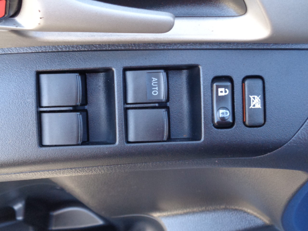 Toyota Matrix 5dr Wgn Man L FWD (Natl) 2012