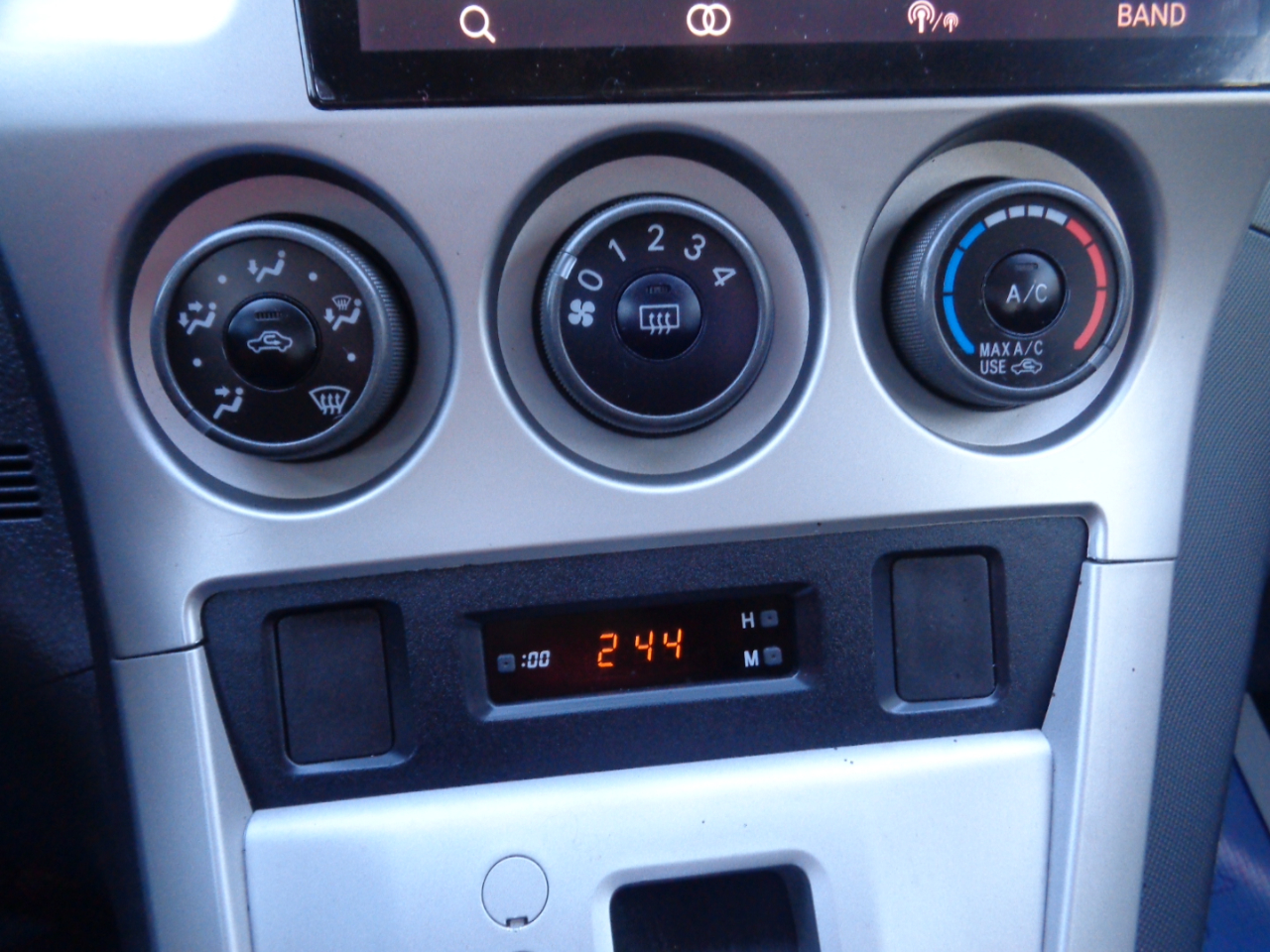 Toyota Matrix 5dr Wgn Man L FWD (Natl) 2012