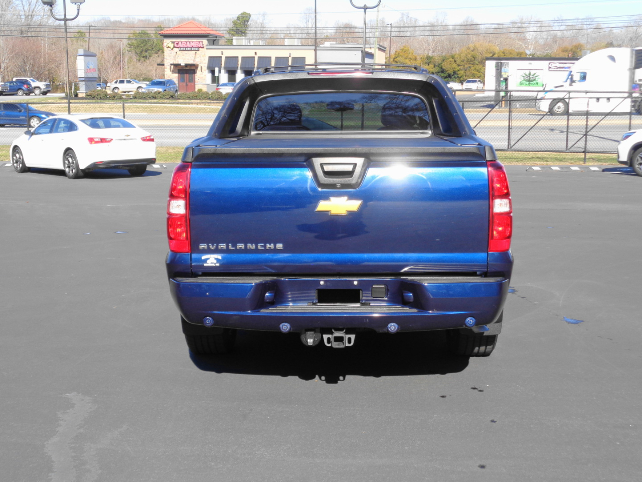 Chevrolet Avalanche 4WD Crew Cab LTZ 2012