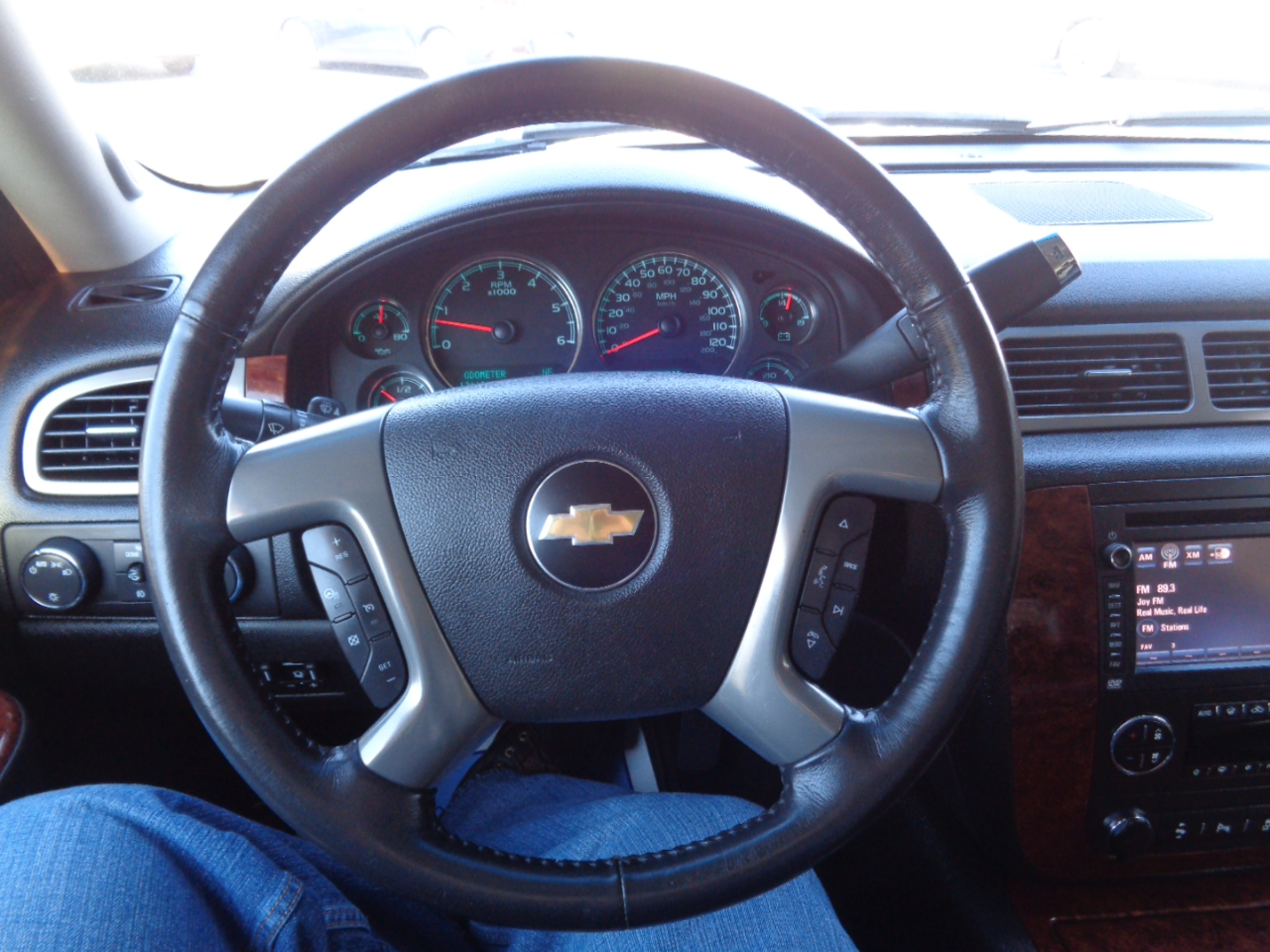 Chevrolet Avalanche 4WD Crew Cab LTZ 2012