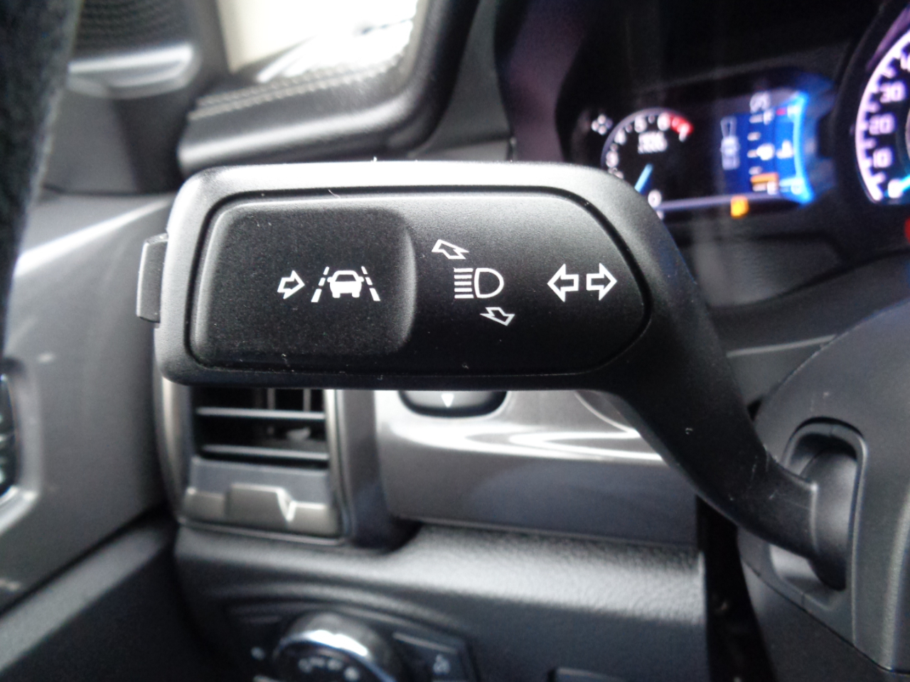 Ford Ranger LARIAT 4WD SuperCrew 5' Box 2020