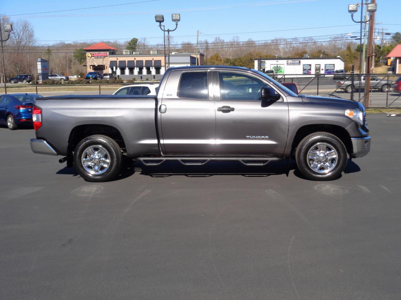 Toyota Tundra 2WD SR5 Double Cab 6.5' Bed 4.6L (Natl) 2017