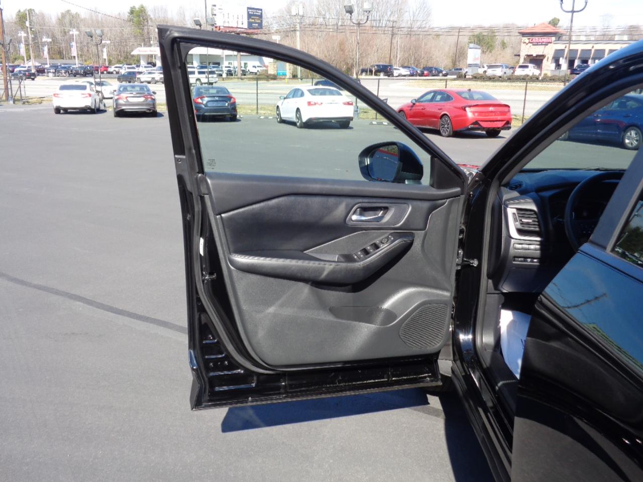 Nissan Rogue AWD SV 2024