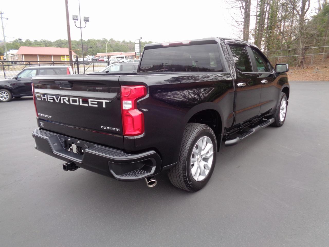 Chevrolet Silverado 1500 2WD Crew Cab 147" Custom 2020