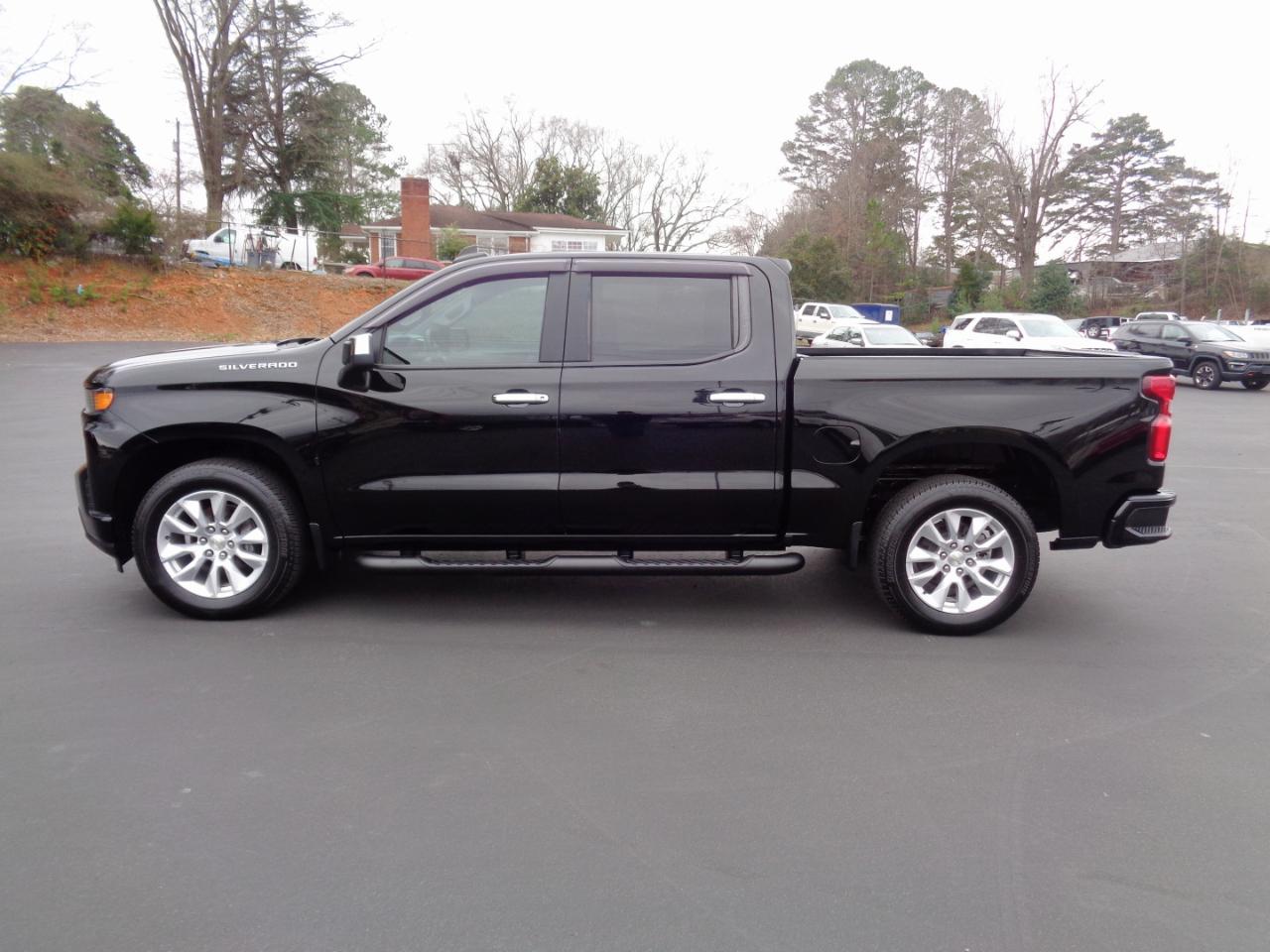 Chevrolet Silverado 1500 2WD Crew Cab 147" Custom 2020