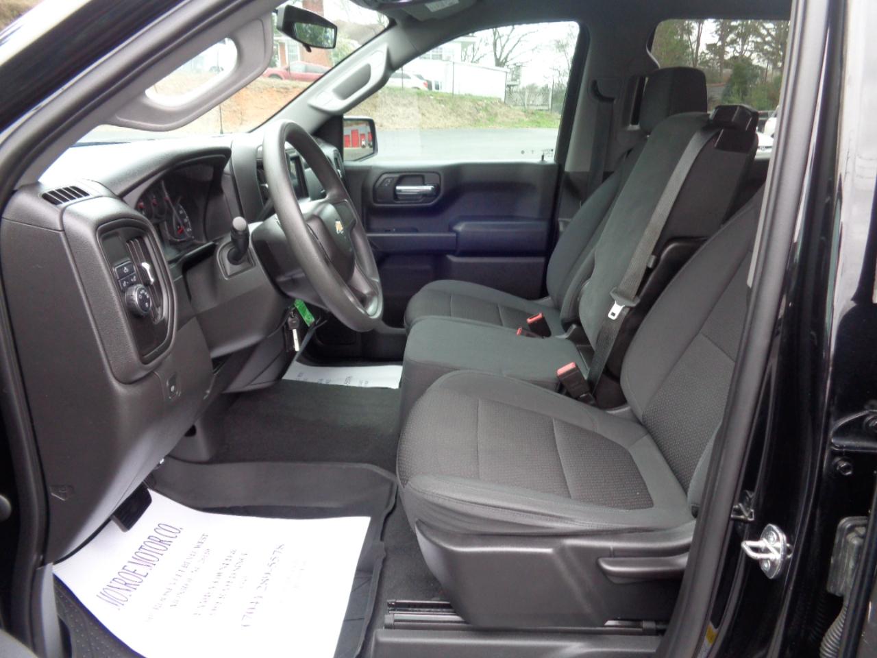 Chevrolet Silverado 1500 2WD Crew Cab 147" Custom 2020