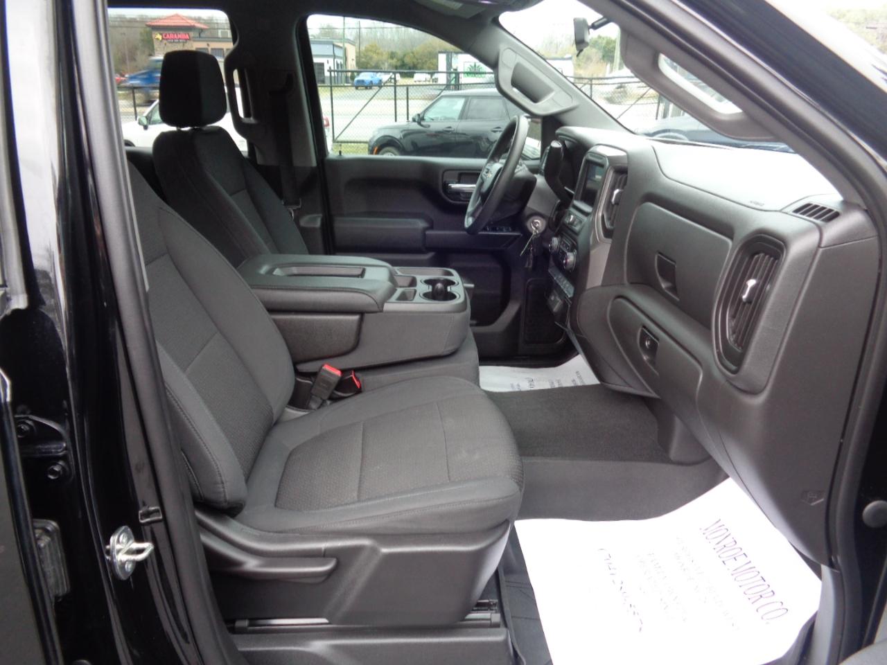 Chevrolet Silverado 1500 2WD Crew Cab 147" Custom 2020