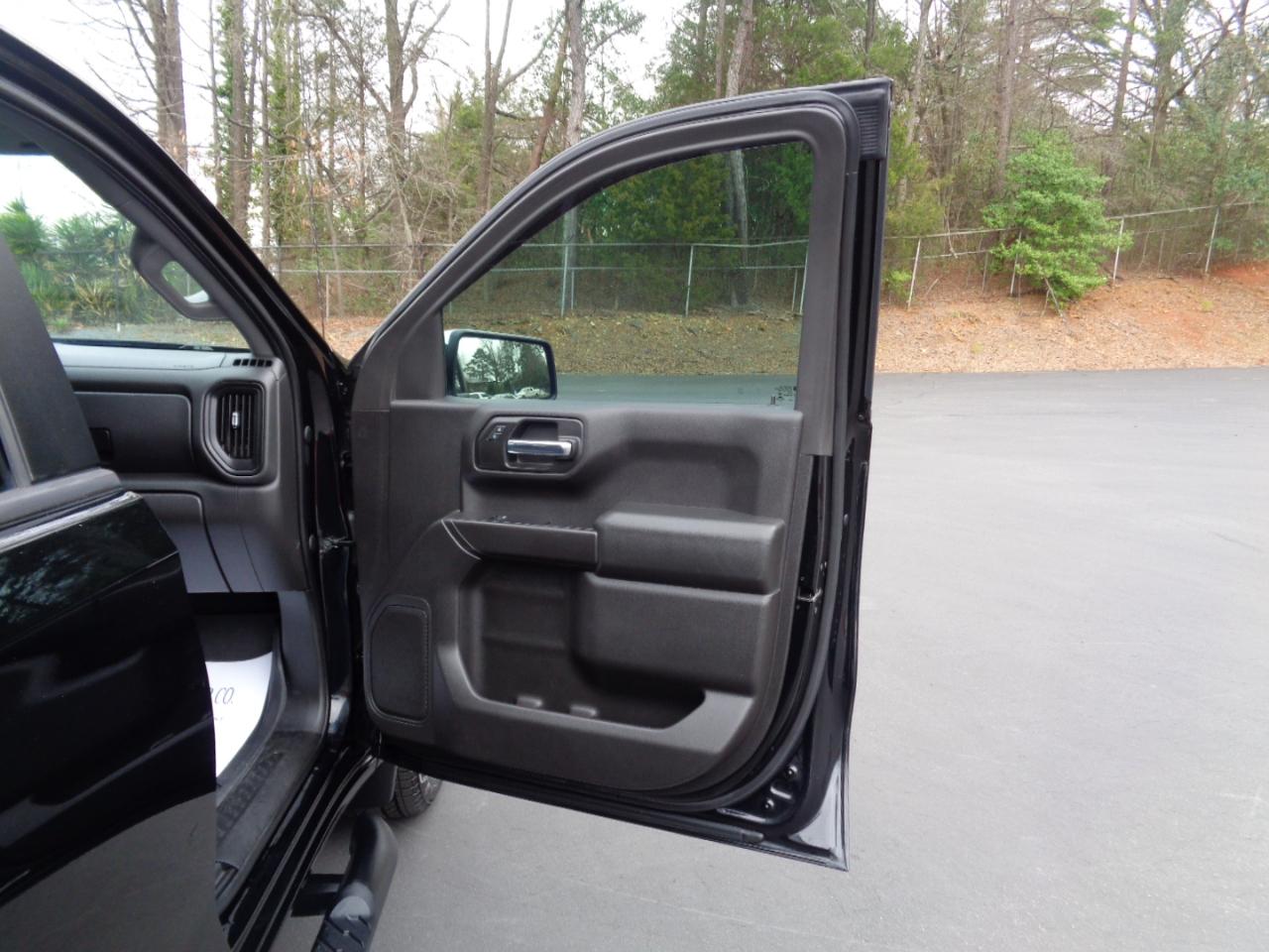 Chevrolet Silverado 1500 2WD Crew Cab 147" Custom 2020