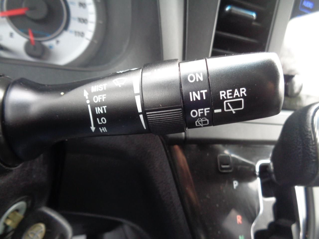 Toyota Sienna 5dr 8-Pass Van SE FWD (Natl) 2015