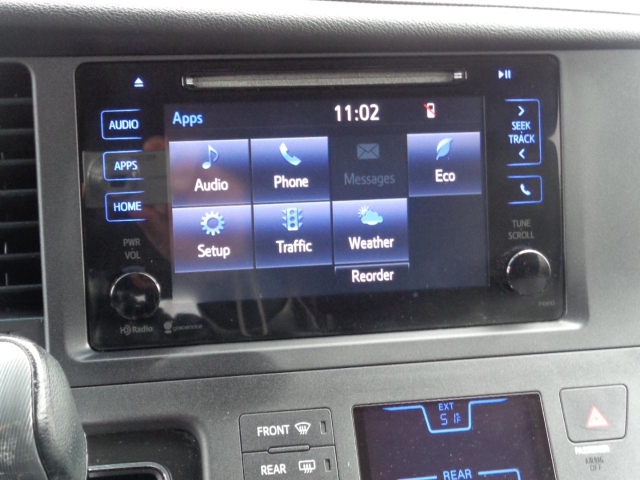 Toyota Sienna 5dr 8-Pass Van SE FWD (Natl) 2015