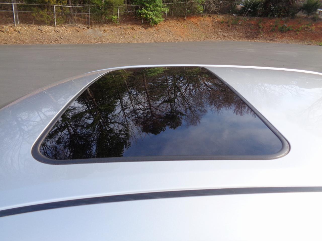 Toyota Camry 4dr Sdn I4 Auto XLE (Natl) 2013