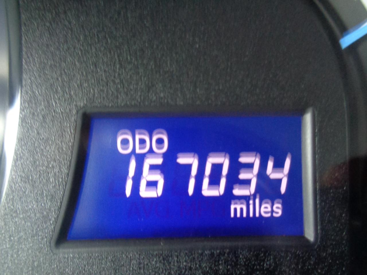 Toyota Camry 4dr Sdn I4 Auto XLE (Natl) 2013