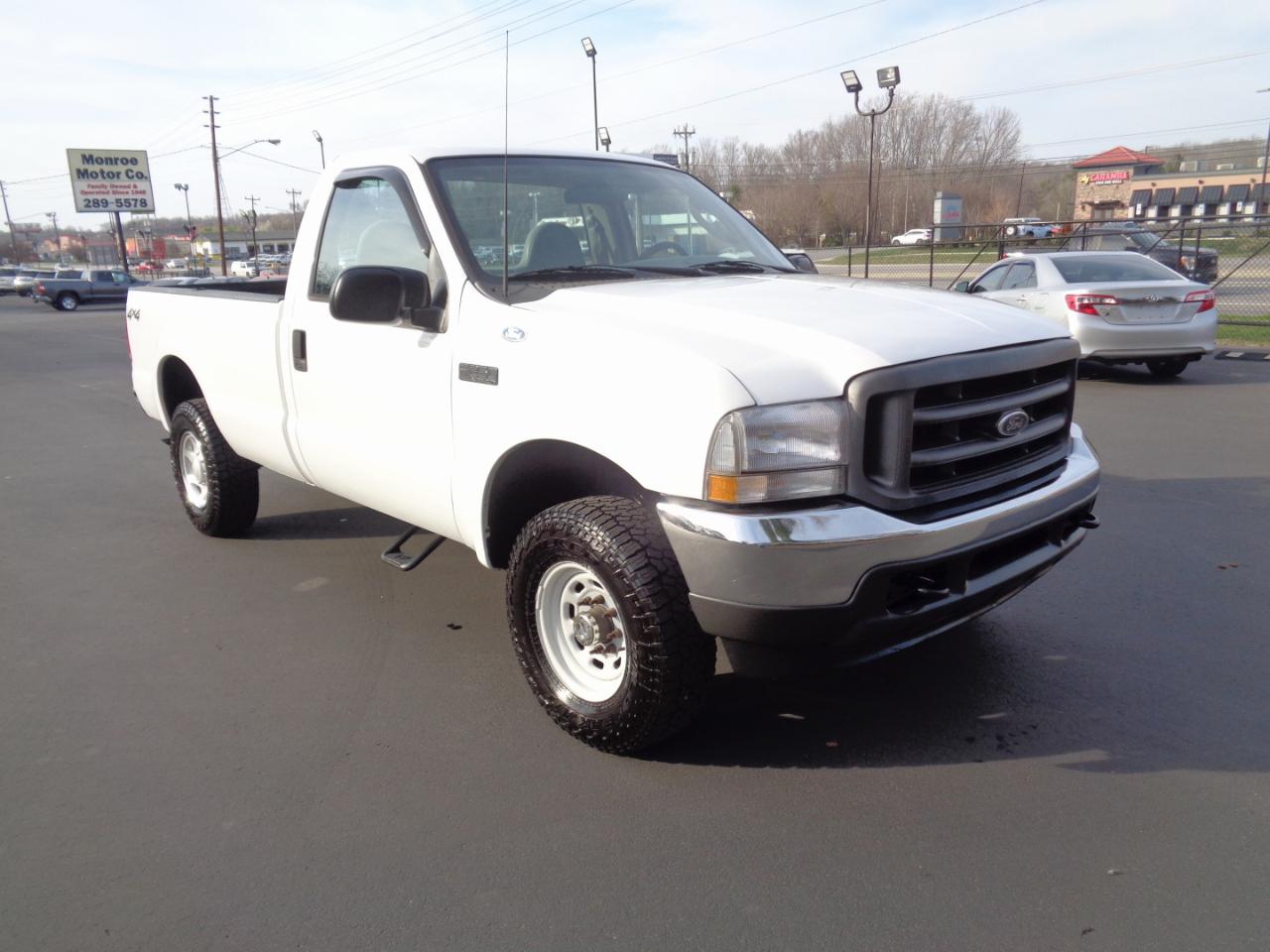 Ford Super Duty F-250 Reg Cab 137" XLT 4WD 2003
