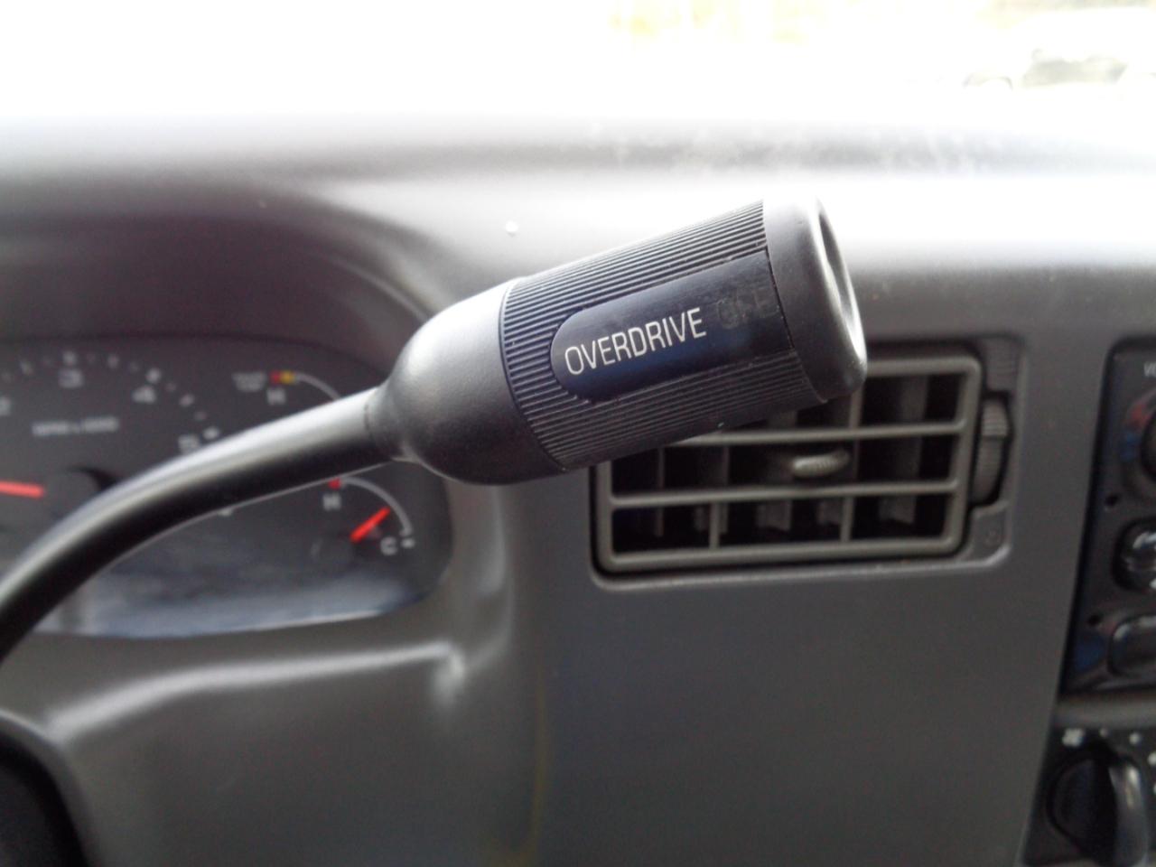 Ford Super Duty F-250 Reg Cab 137" XLT 4WD 2003