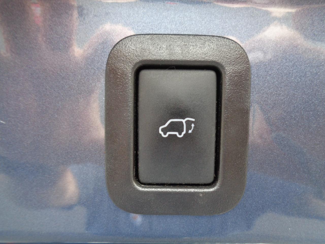 Toyota Highlander XLE V6 FWD (Natl) 2019