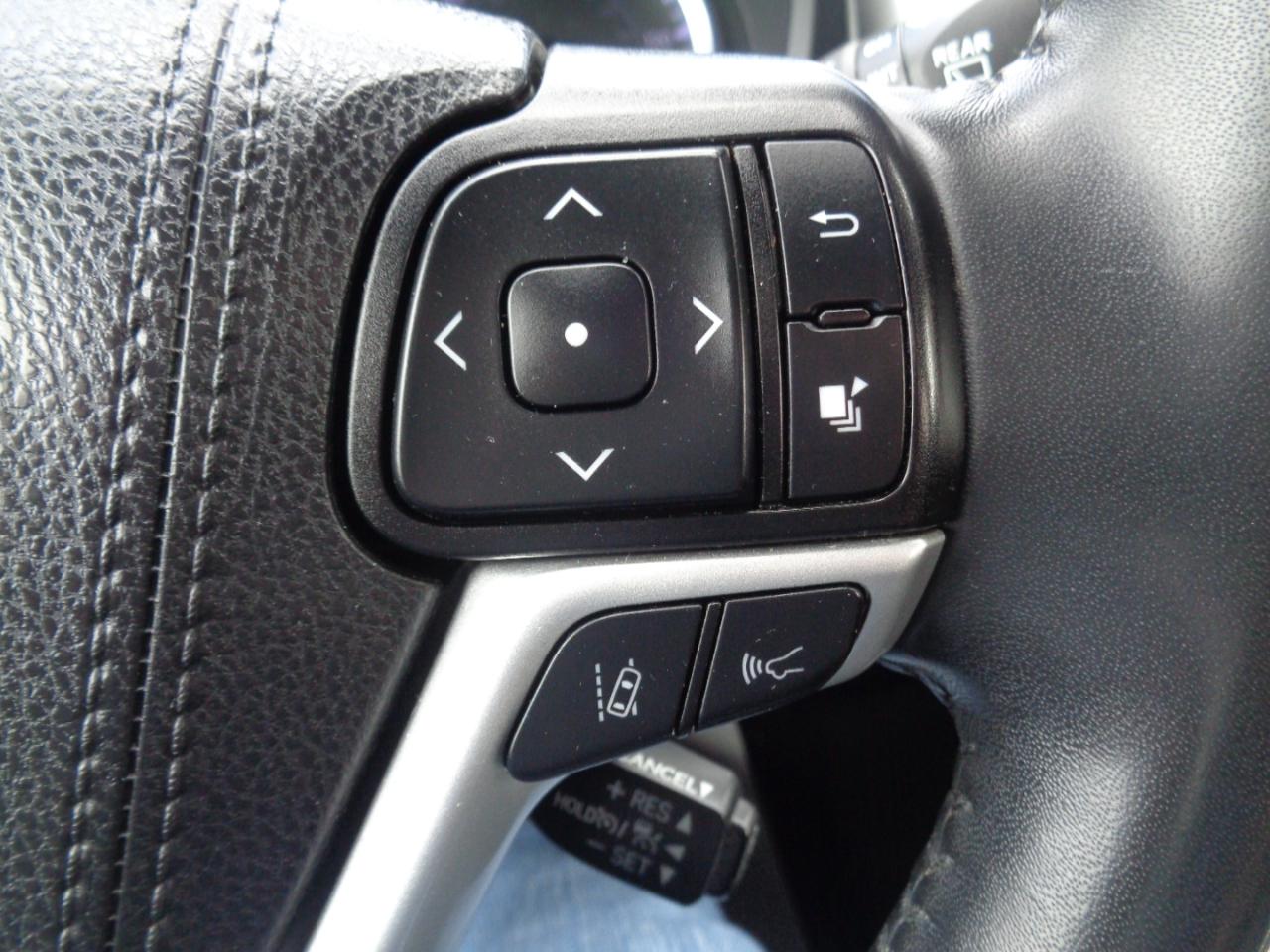 Toyota Highlander XLE V6 FWD (Natl) 2019