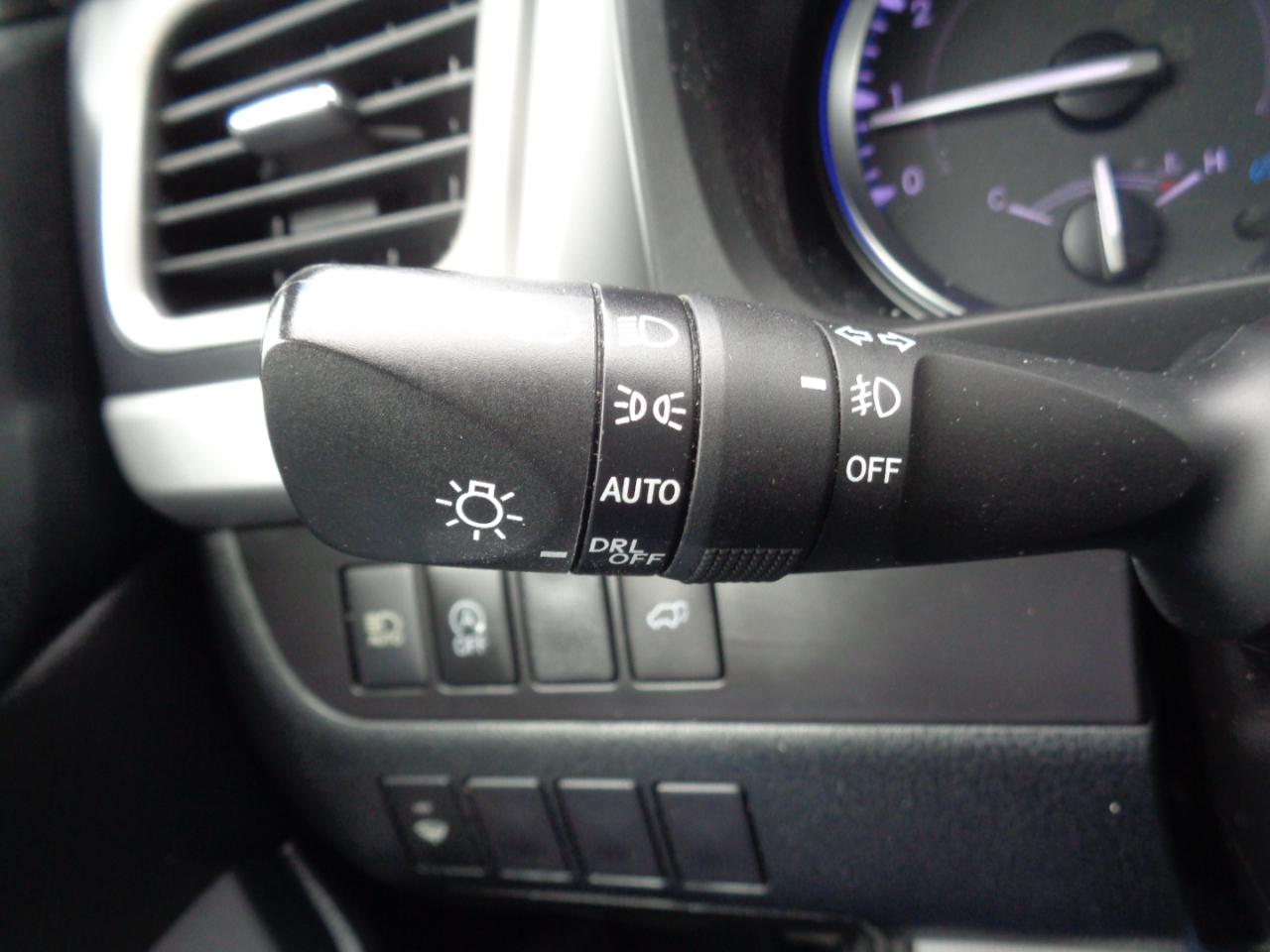 Toyota Highlander XLE V6 FWD (Natl) 2019