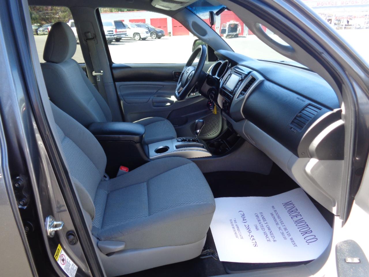 Toyota Tacoma 2WD Double Cab LB V6 AT SR5 (Natl) 2014