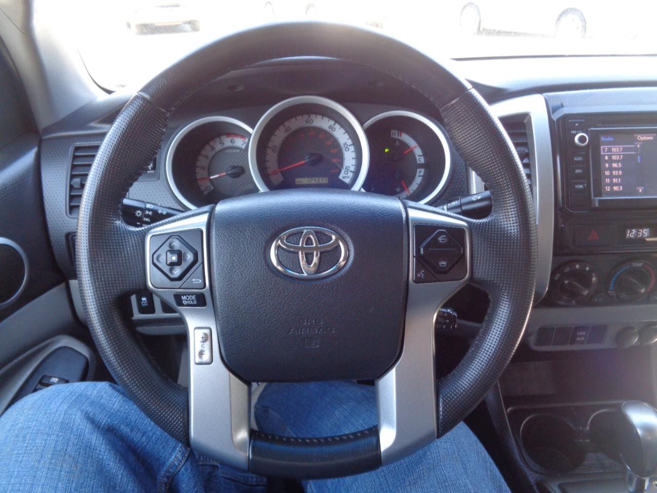 Toyota Tacoma 2WD Double Cab LB V6 AT SR5 (Natl) 2014