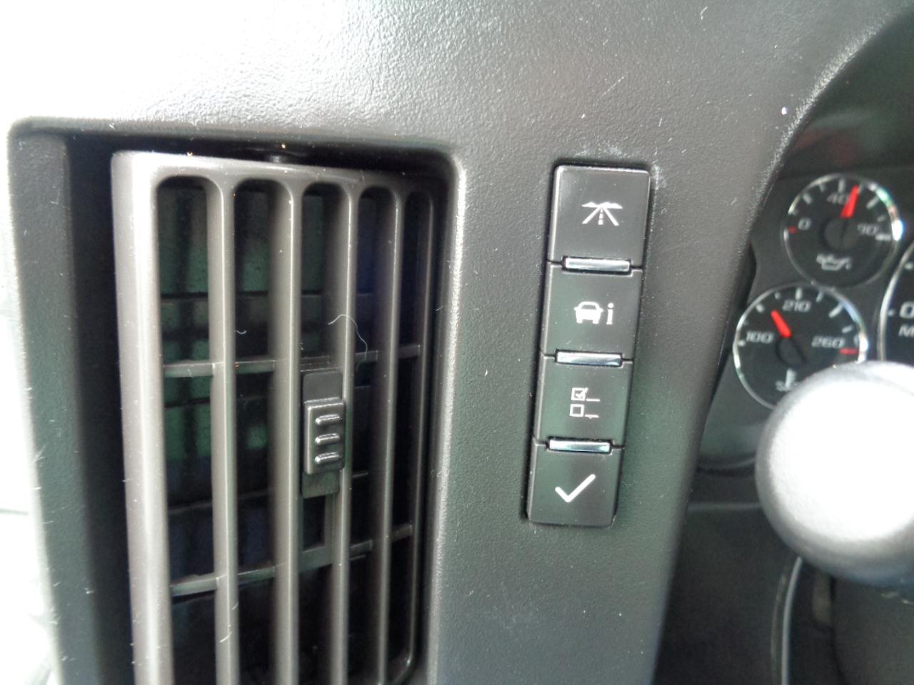 Chevrolet Express Cargo Van RWD 2500 135" 2017